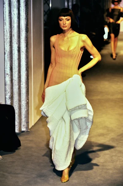 Look 26